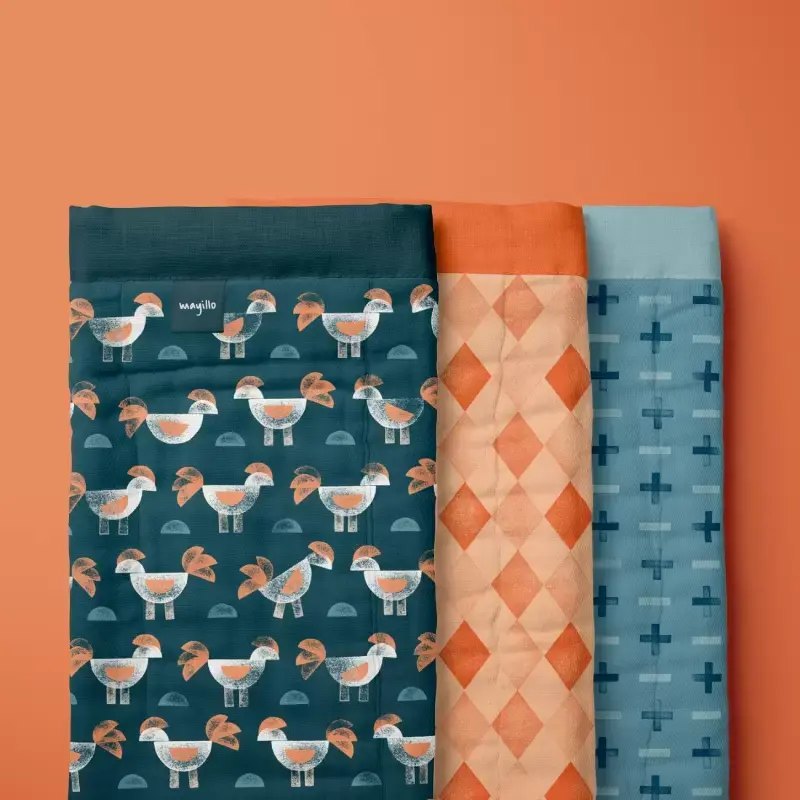 Burp cloth in chicken, harlequin and plus minus pattern
